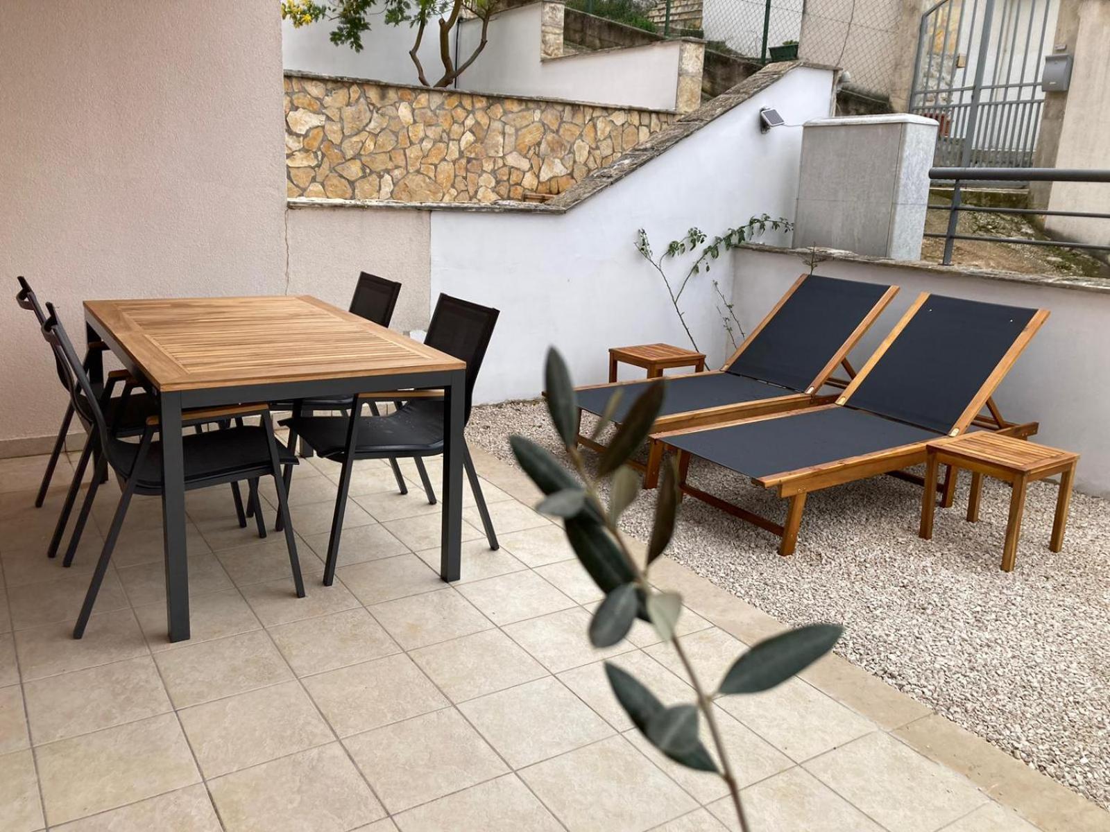 מילנה Apartments Dante Domus Aurea מראה חיצוני תמונה